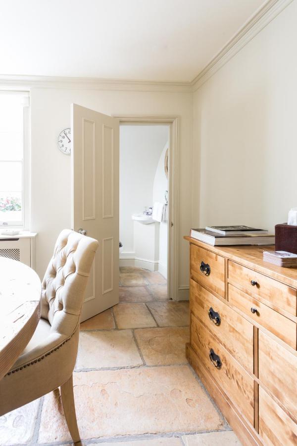 Appartamento Kinnerton Street By Onefinestay Londra